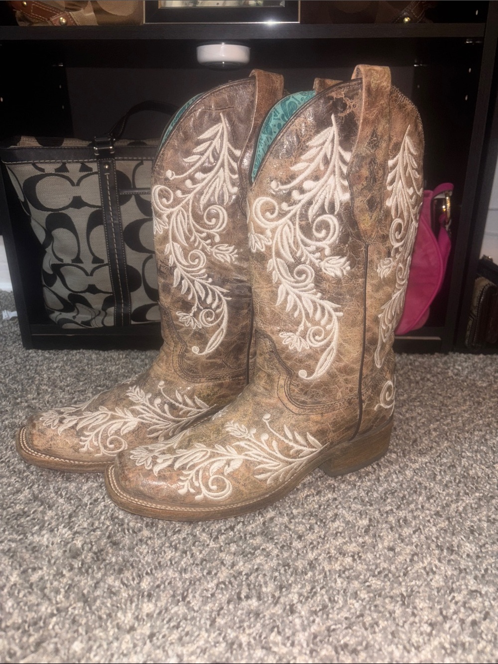 Women’s Brown Embroidered Western Cowboy Boots